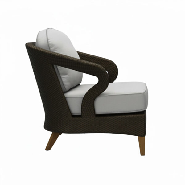 865Lounge Chair