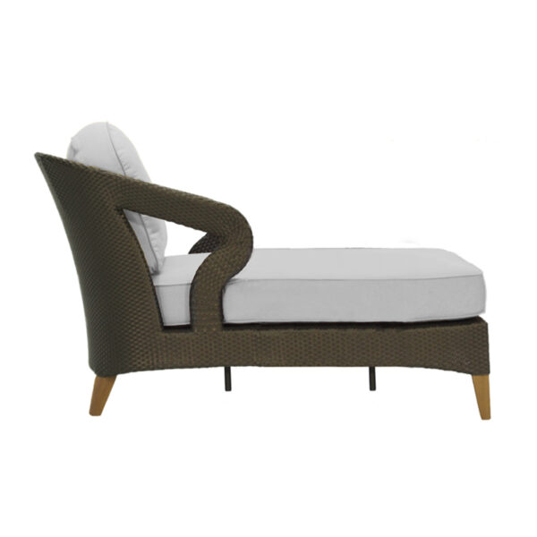1502Chaise Lounge